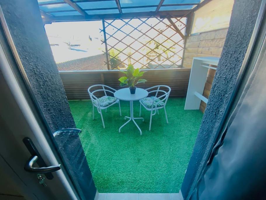 La Terrasse, Train Lens - Paris Trajet D'Environ 1 Heure 10 Minutes Apartment Bagian luar foto